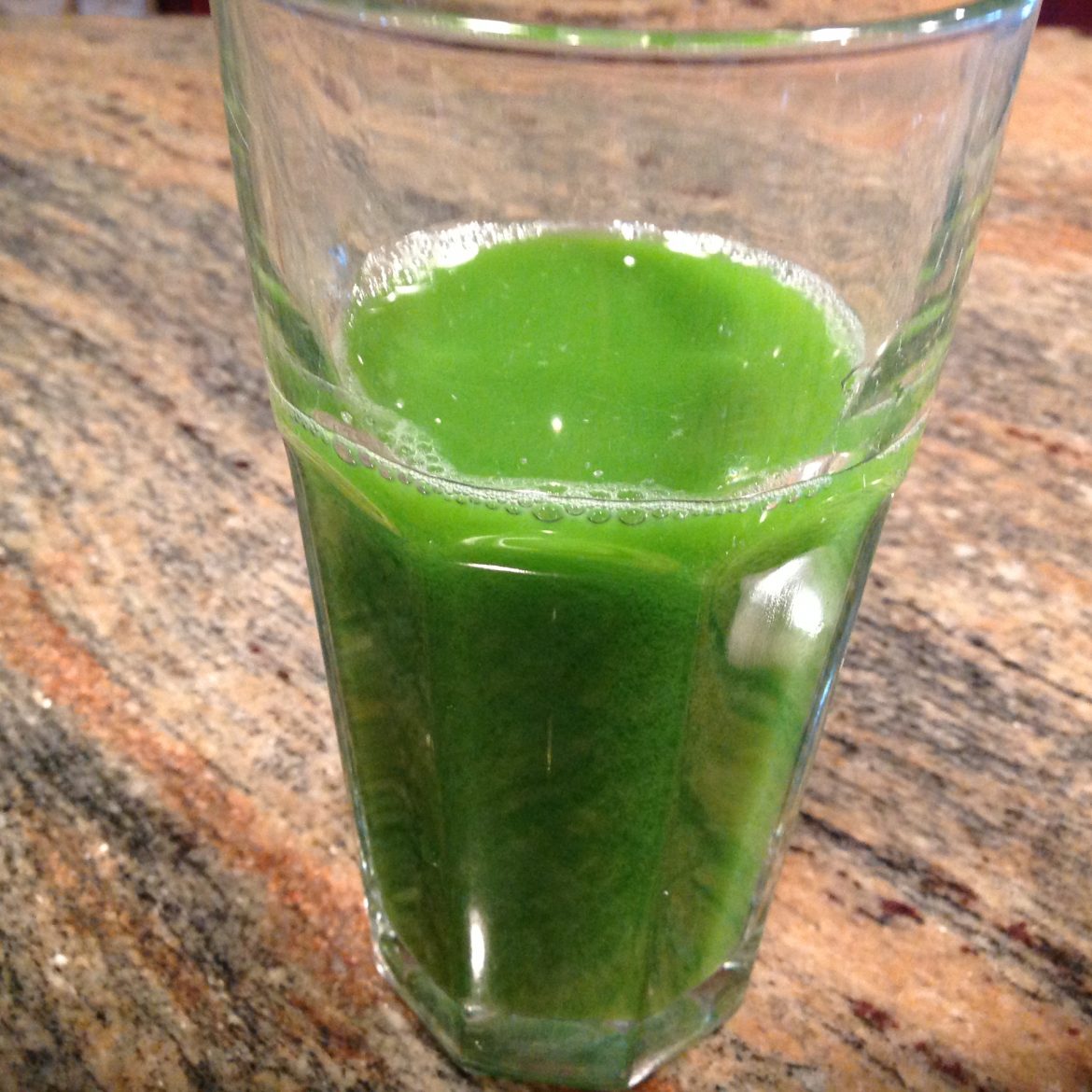 Collard Greens, Cucumber & Apple Juice My Health Maven